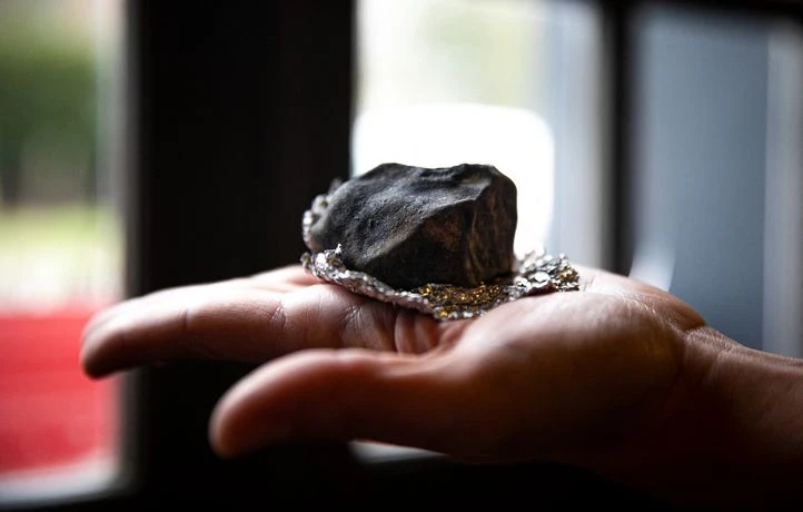 Une météorite écrasée près d’Angers activement recherchée au sol