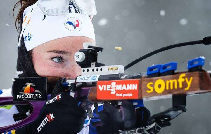 EN DIRECT Biathlon : C'est maintenant, Lou Jeanmonnot à la bataille pour le gros globe... Suivez le sprint final d'Oslo avec nous dès 16 heures...