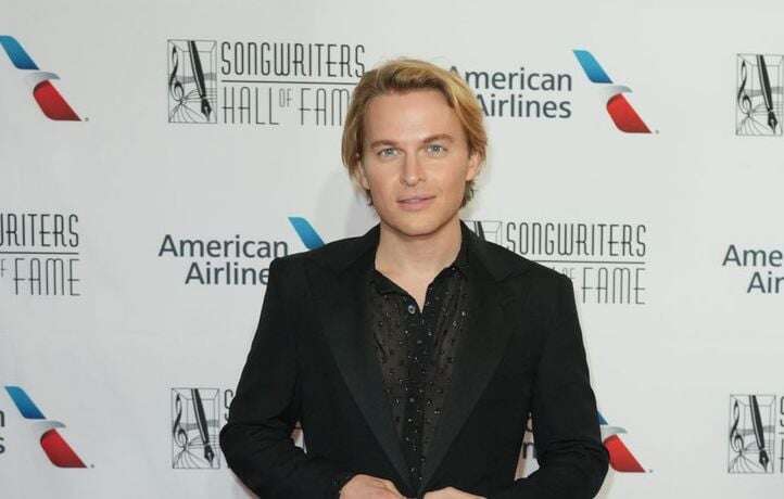 Ronan Farrow dément travailler sur l’affaire Lively/Baldoni