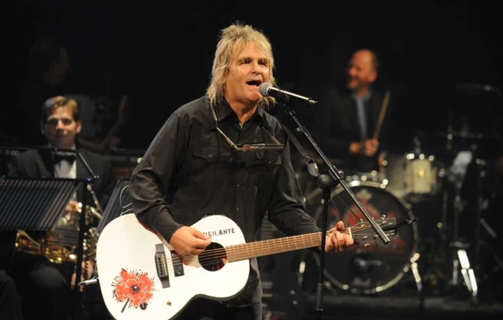 Mike Peters, chanteur du groupe de rock The Alarm, est mort