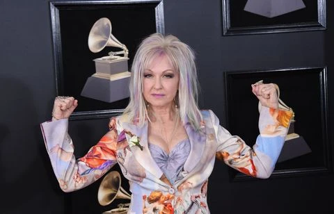 Cindy Lauper annonce une tournée d’adieu