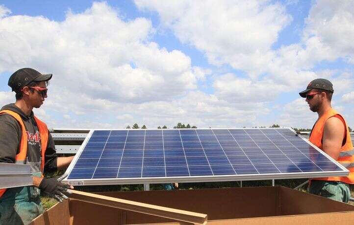 A Bordeaux, bientôt des panneaux solaires dans le périmètre Unesco ?