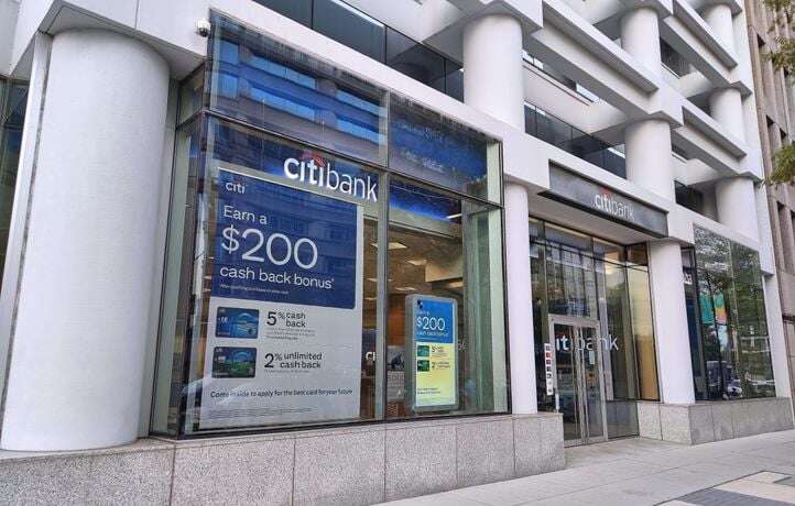 Citigroup frôle la faillite avec un virement de 81.000 milliards de dollars