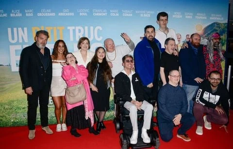 Finalement, les marques se battent pour habiller « Un p’tit truc en plus »