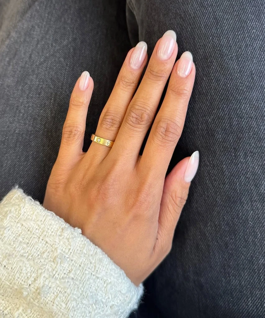 The “No-Makeup Makeup” Manicure Is Like A Tinted Moisturizer For Nails