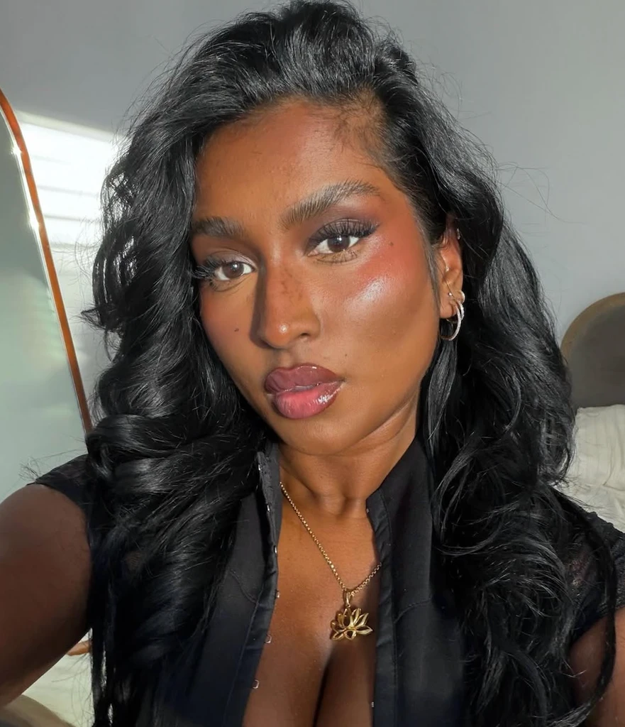 Lip Blusher, Disco Lips, & 3 More Easy Lip Makeup Looks Defining Spring