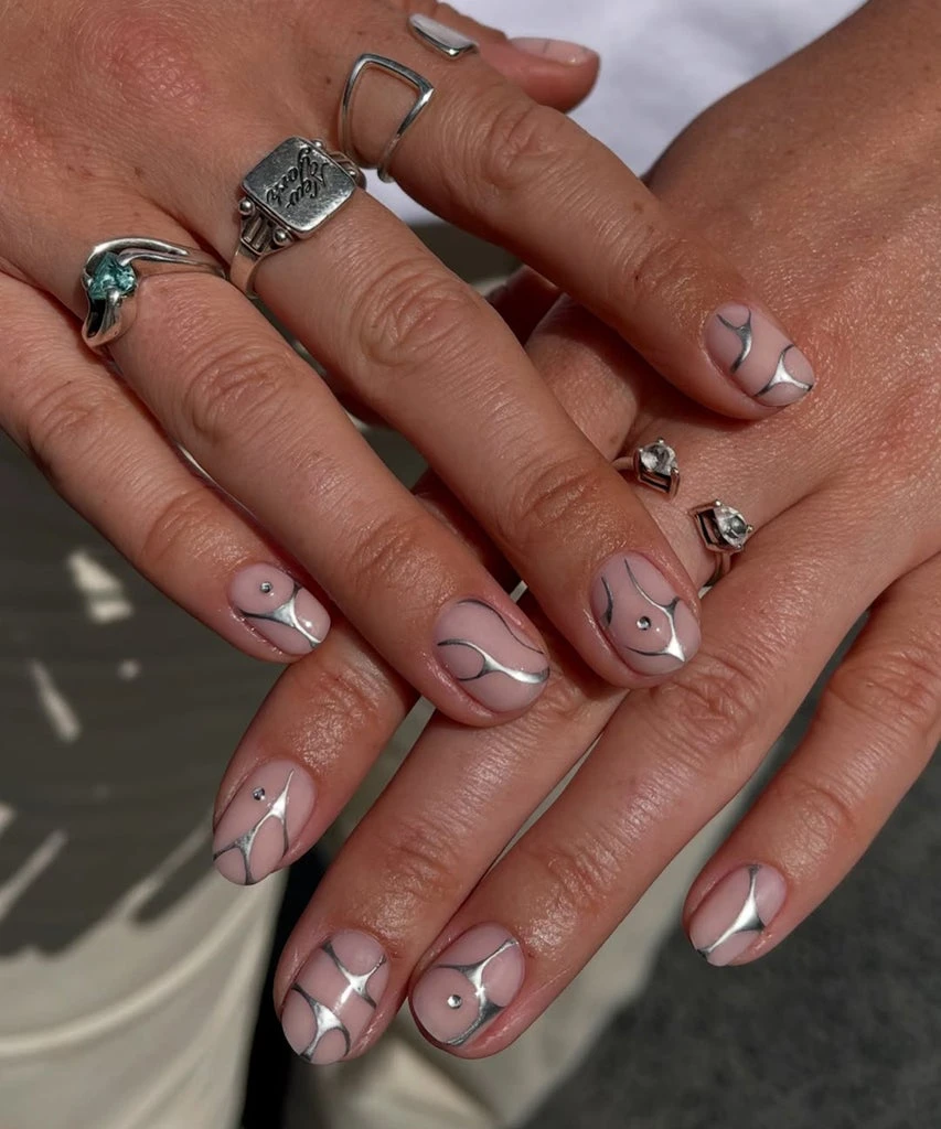 11 Ways To Wear Silver Nails — Summer’s Most Unexpected Breakout Shade