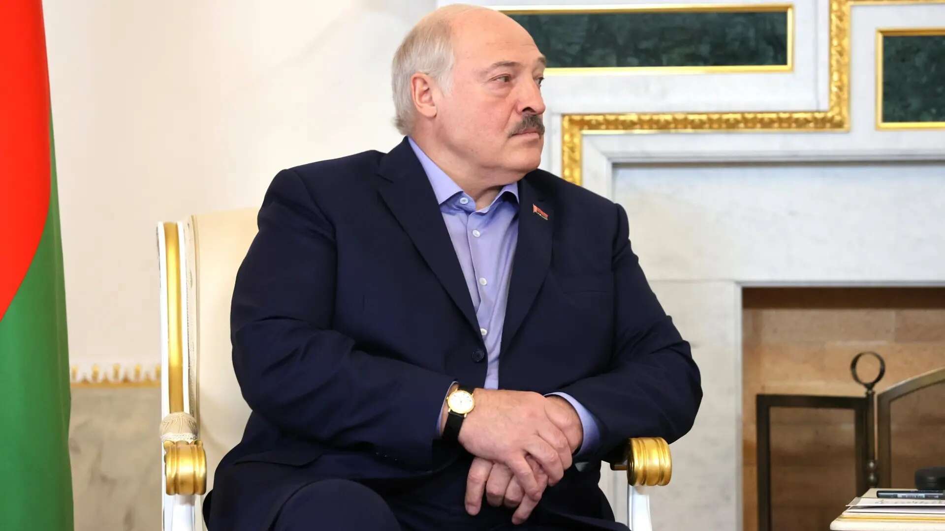 Lukashenko dice que Bielorrusia desea coexistir pacíficamente con Ucrania y se ofrece para la reconstrucción