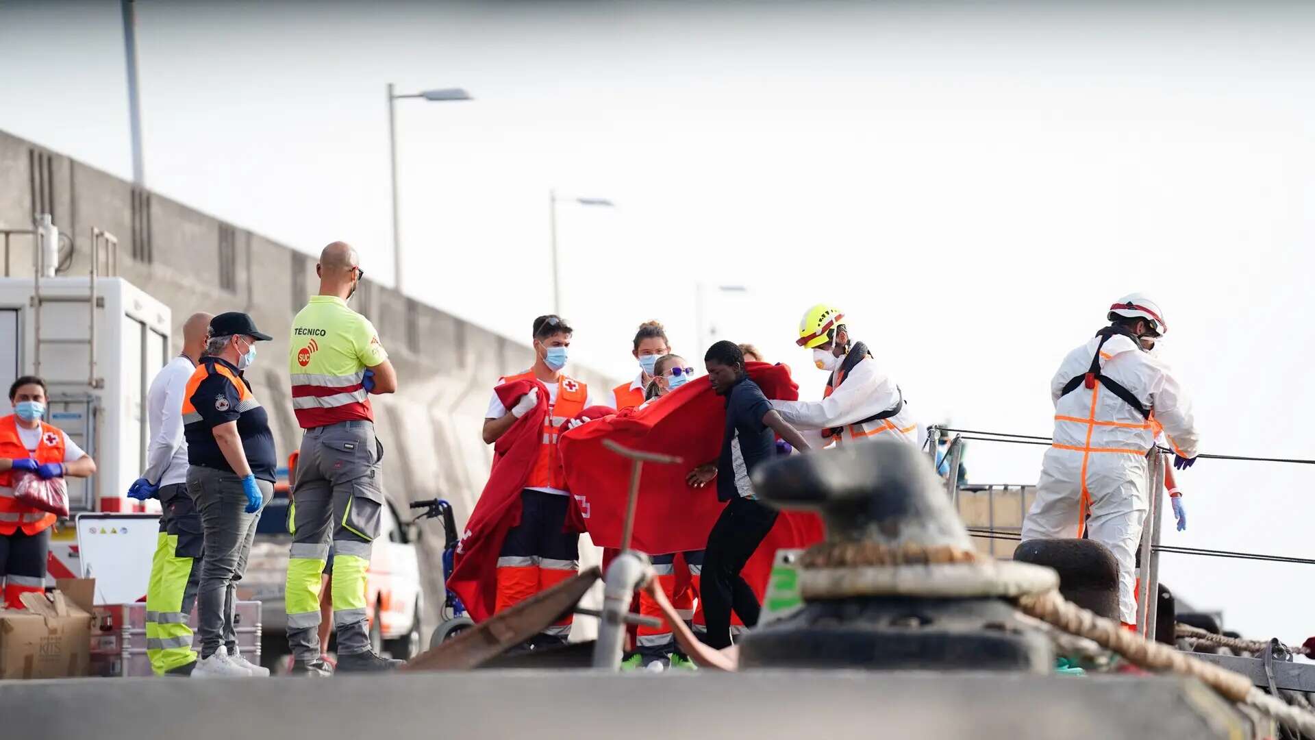 Interceptado un cayuco con 63 migrantes en aguas próximas a Tenerife