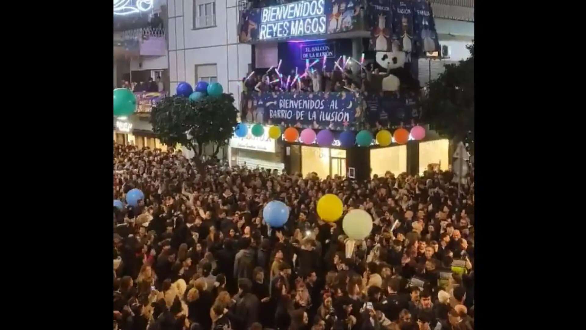 La imagen de la Cabalgata de Sevilla que ha desatado un intenso debate en redes: 