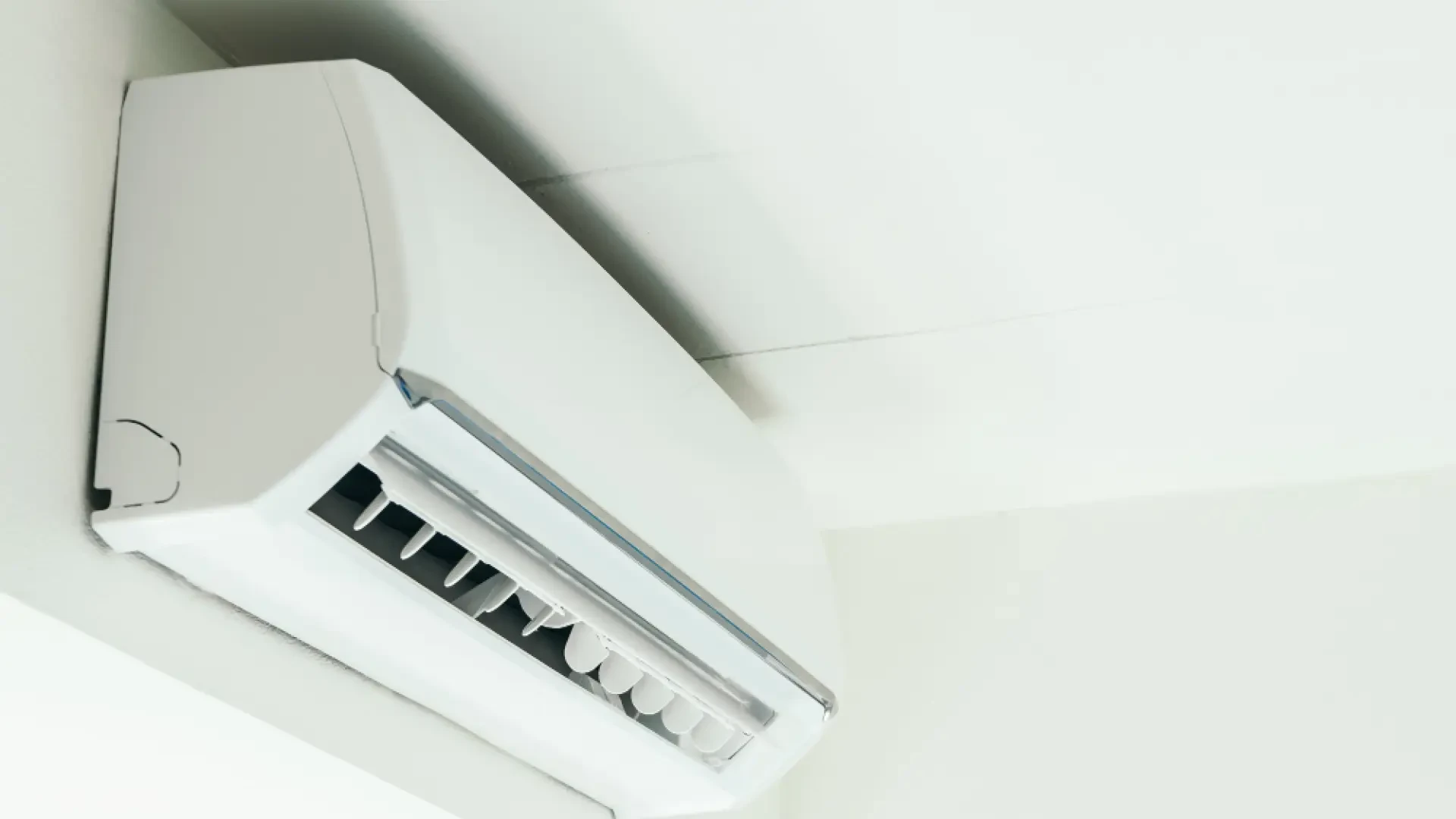 Así puedes ahorrar hasta un 50% en la factura de la luz este verano con ayuda de la inteligencia artificial