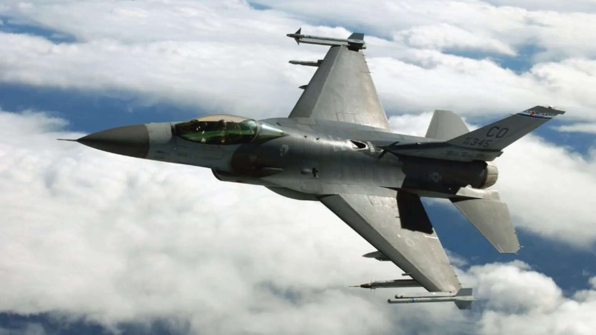 El envío de cazas F-16 a Ucrania por parte de la OTAN está en marcha: 