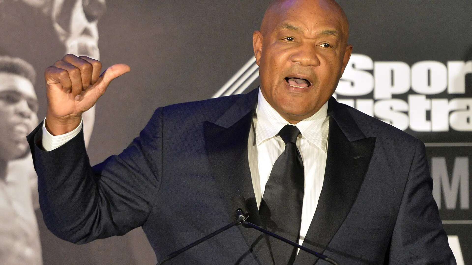 El mundo del deporte llora la muerte de George Foreman: 