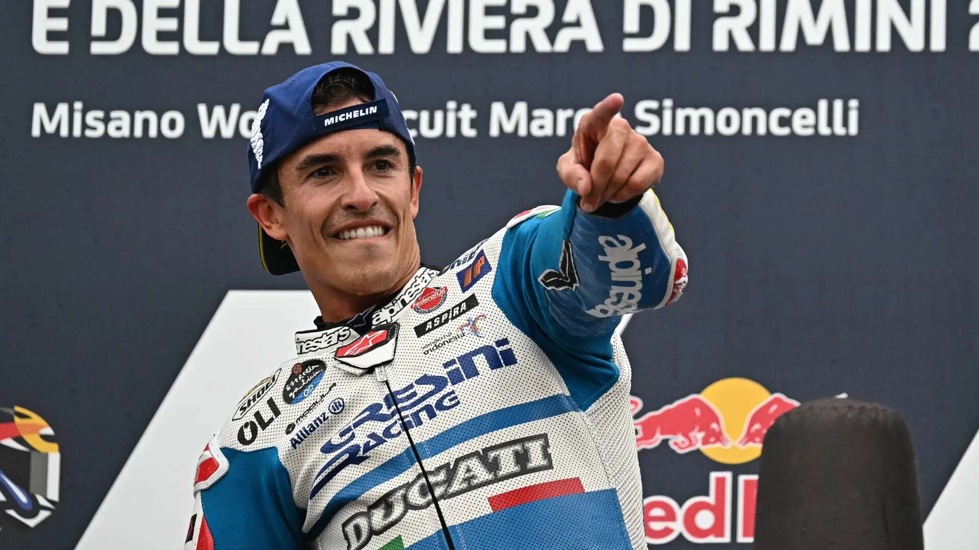 El motivo por el que Marc Márquez se cortó en su celebración tras ganar en San Marino