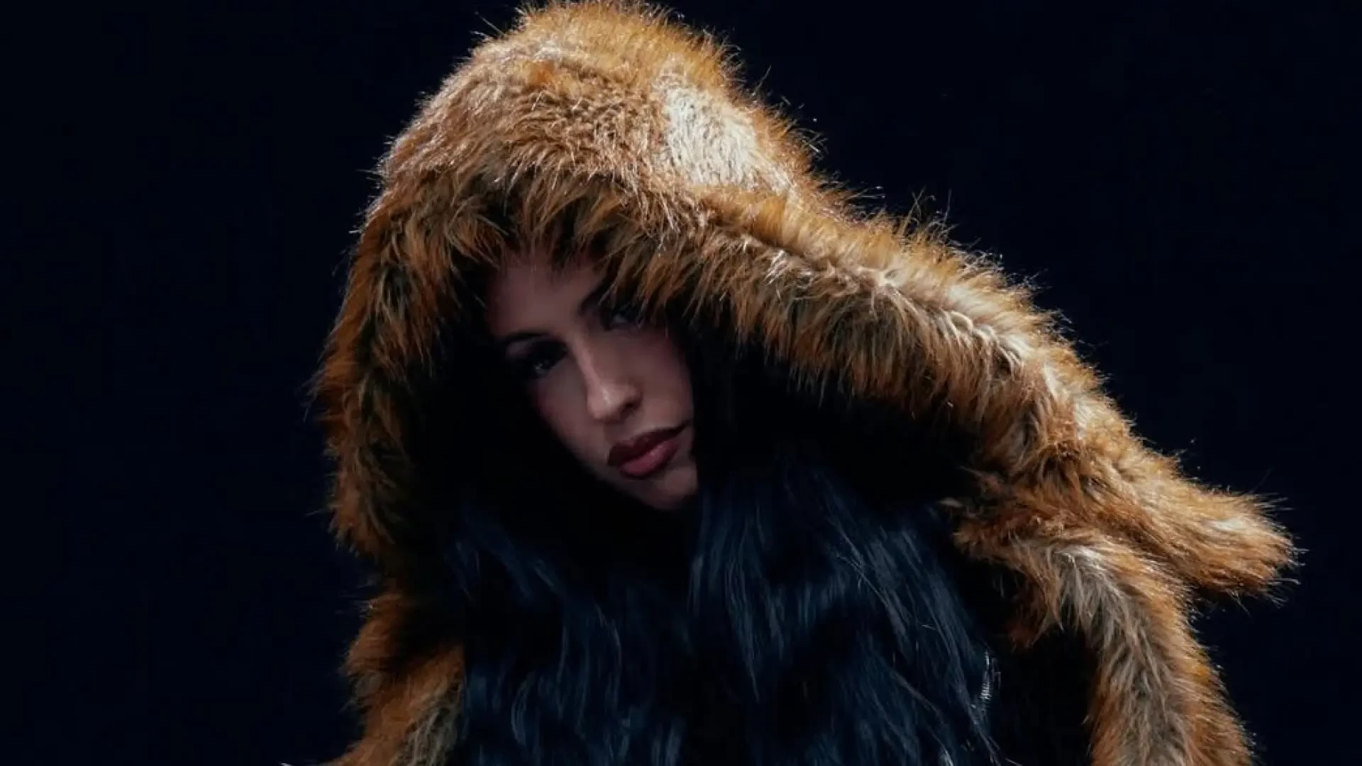 Quién es Juicy Bae, la nueva reina mestiza de la música urbana española