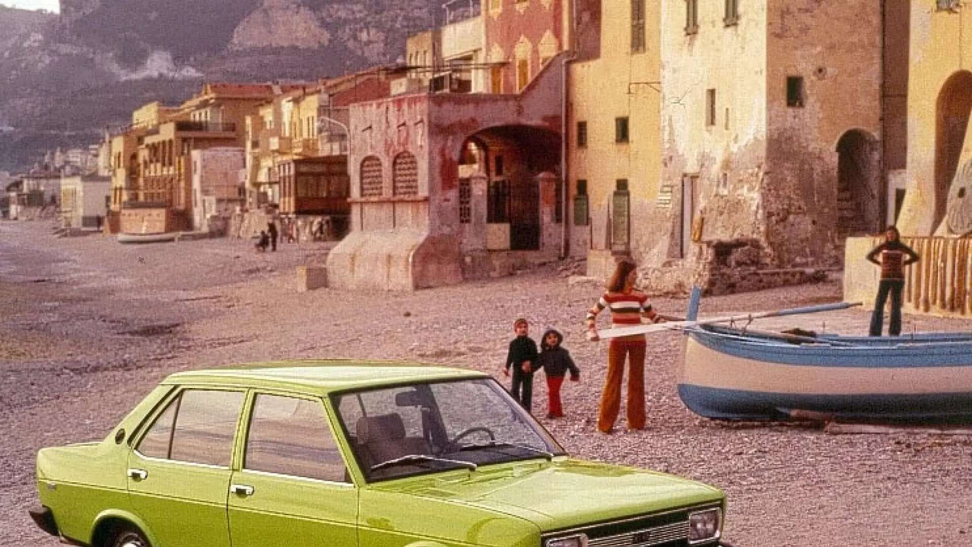 ¿Sabes por qué el Fiat 131 se conocía como 'Mirafiori'?: su historia a través de 50 años