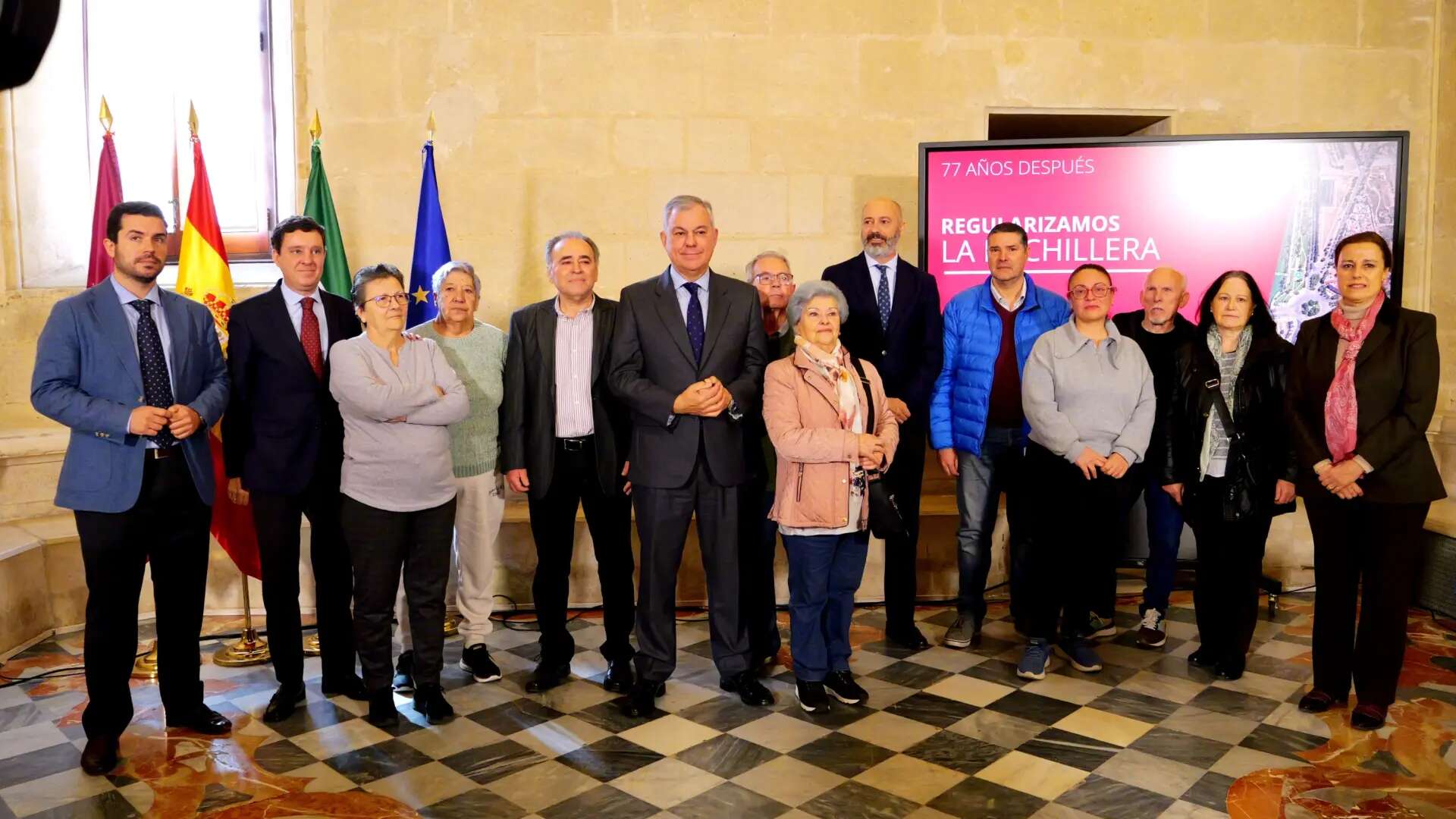 180 familias de la barriada La Bachillera en Sevilla logran la propiedad de sus viviendas tras 77 años 