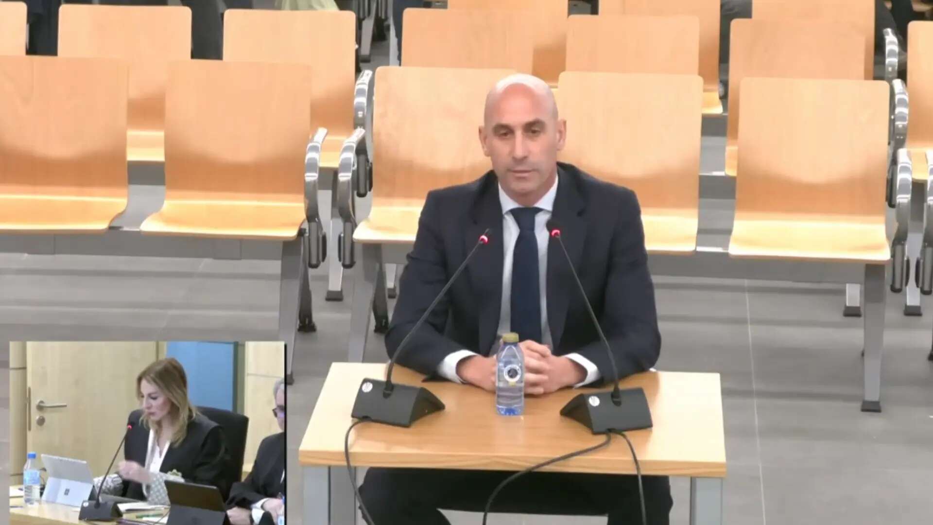 Rubiales reveló en el juicio que Paredes y Alexia le exigieron cargarse a Vilda: 