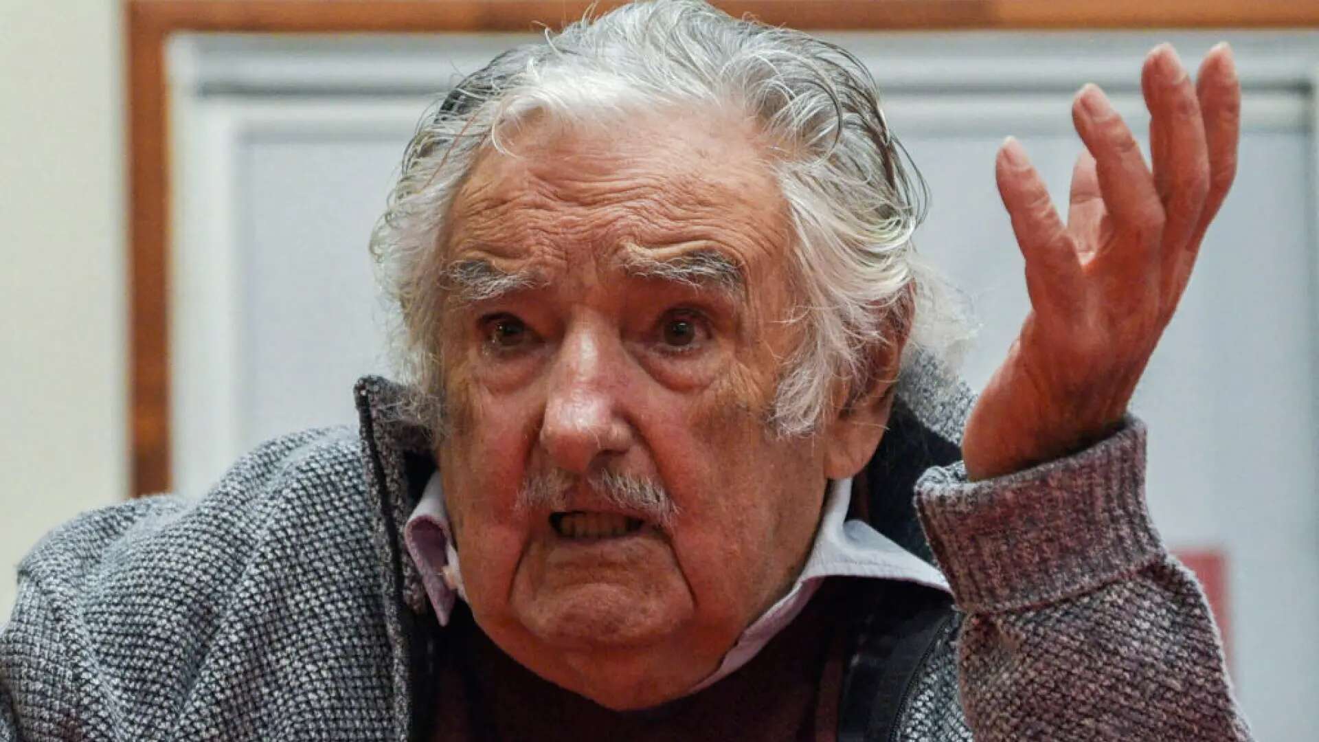 El expresidente uruguayo José Mujica, ingresado en un hospital de Montevideo