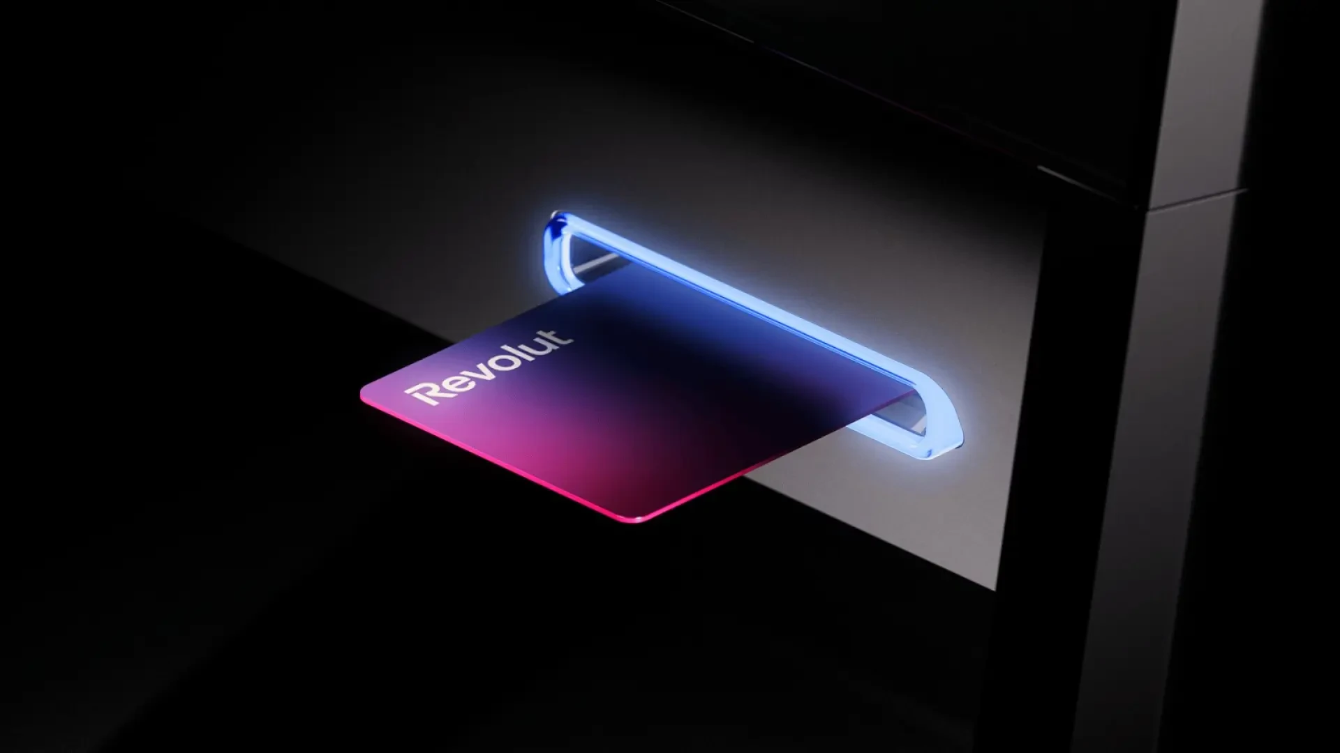 Revolut elige a España para desplegar sus primeros 50 cajeros automáticos
