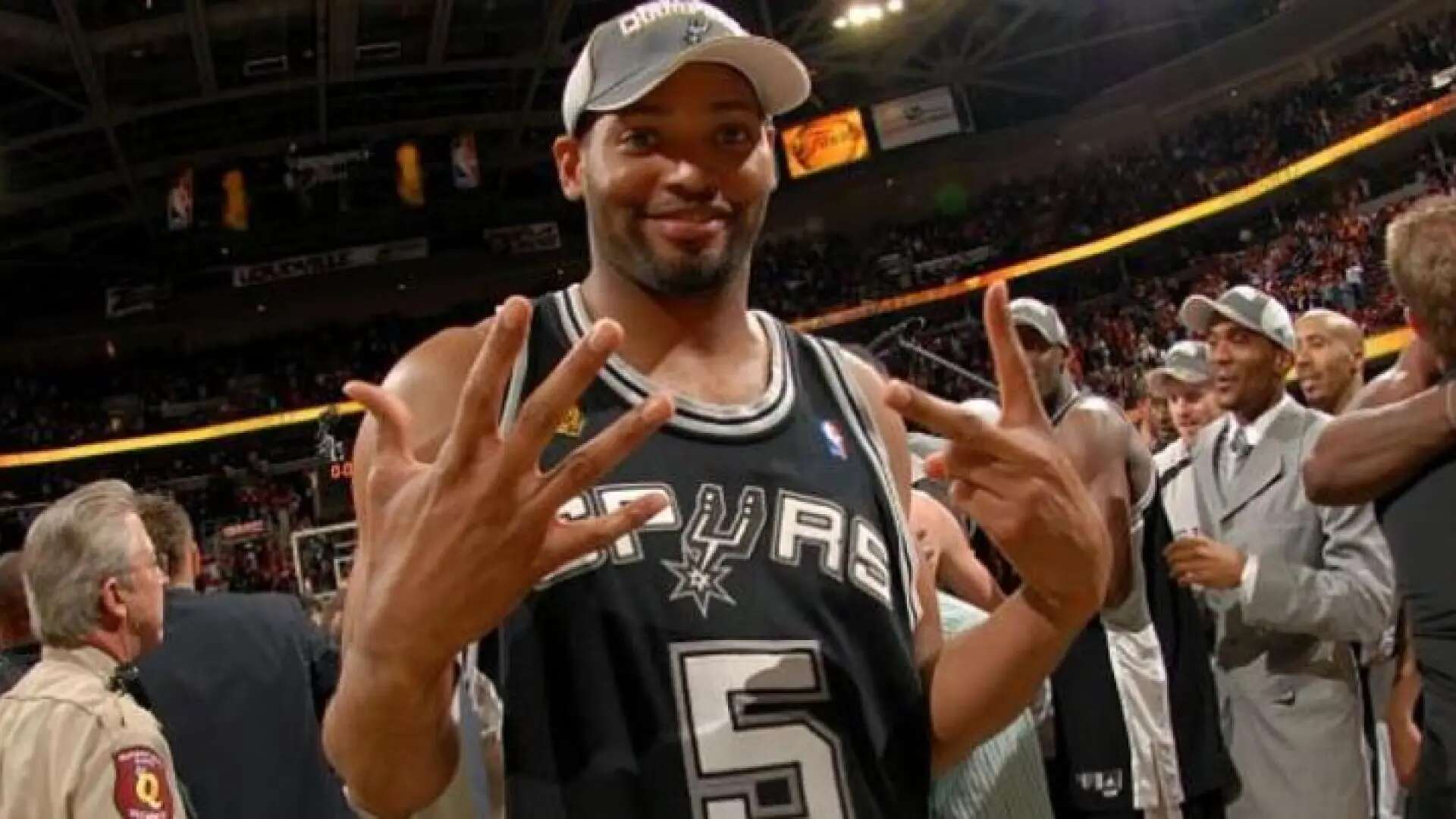 Qué fue de... Robert Horry: 'Big Shot Rob', el jugador con siete anillos de la NBA