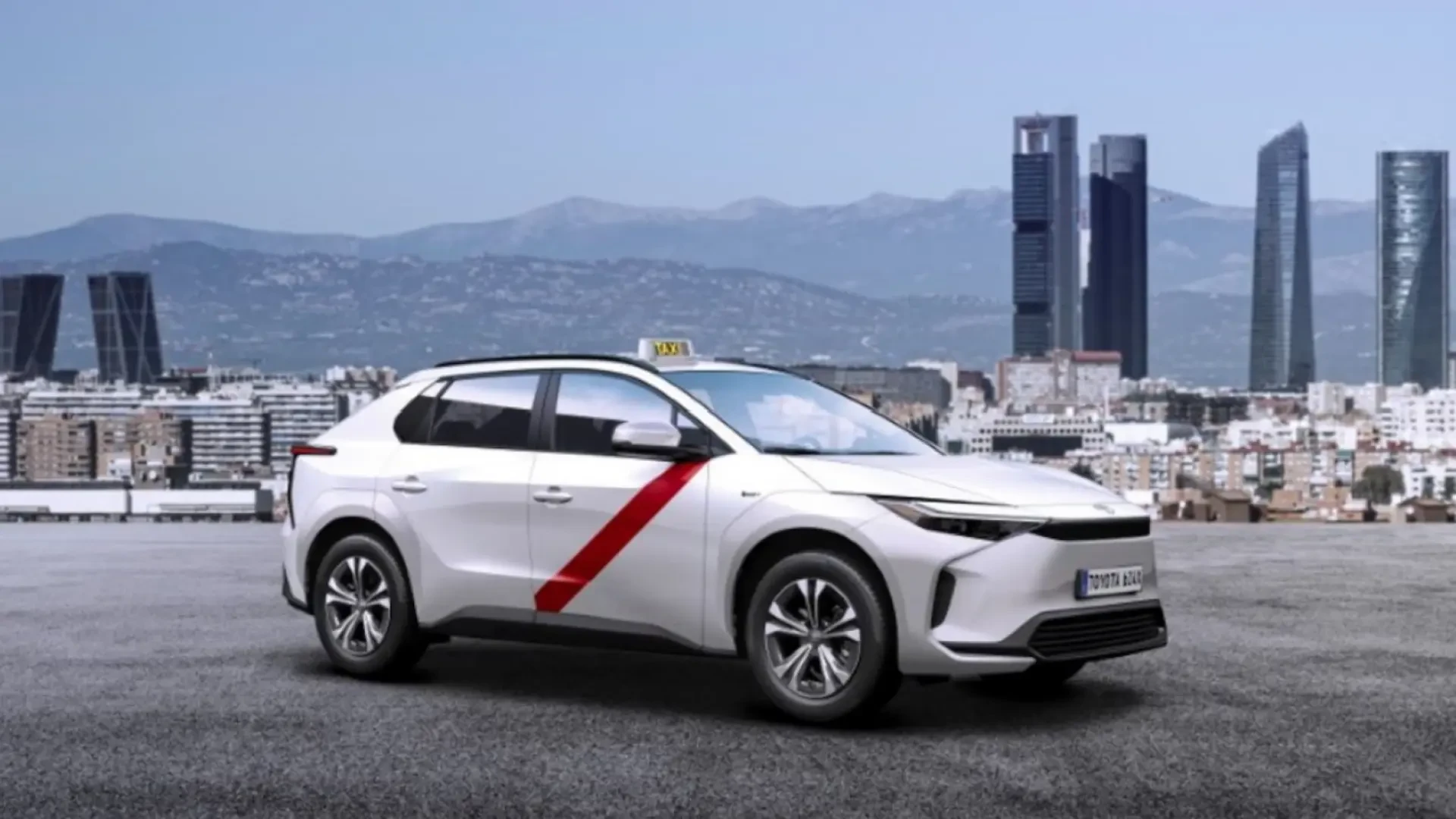 Si eres taxista, atento al nuevo modelo que acaba de homologar Toyota