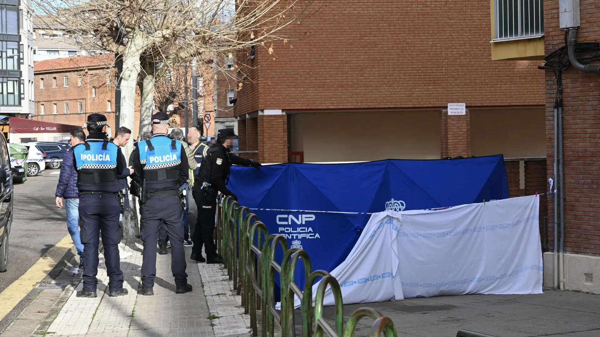 Internan cautelarmente al menor que mató a su padre en Palencia