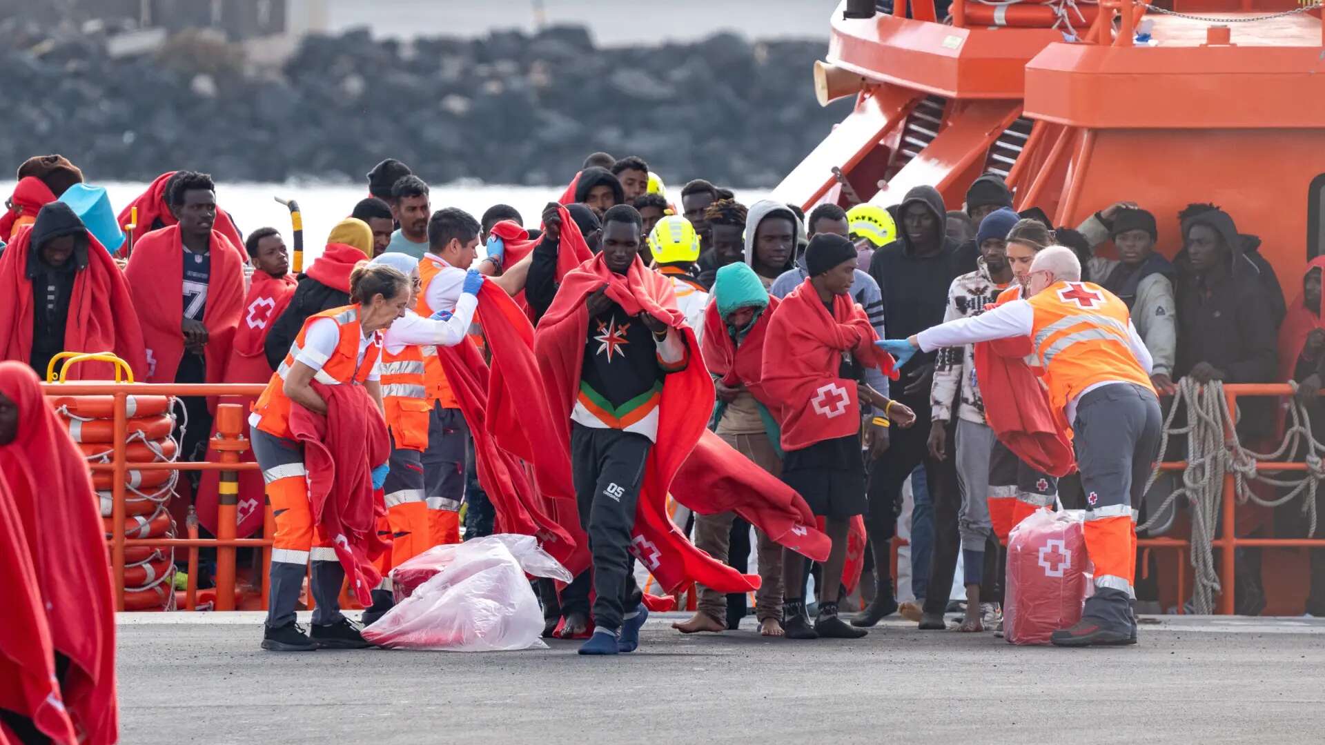 Andalucía reclama más de 16 millones al Gobierno por la llegada de menores migrantes antes de acudir a los tribunales