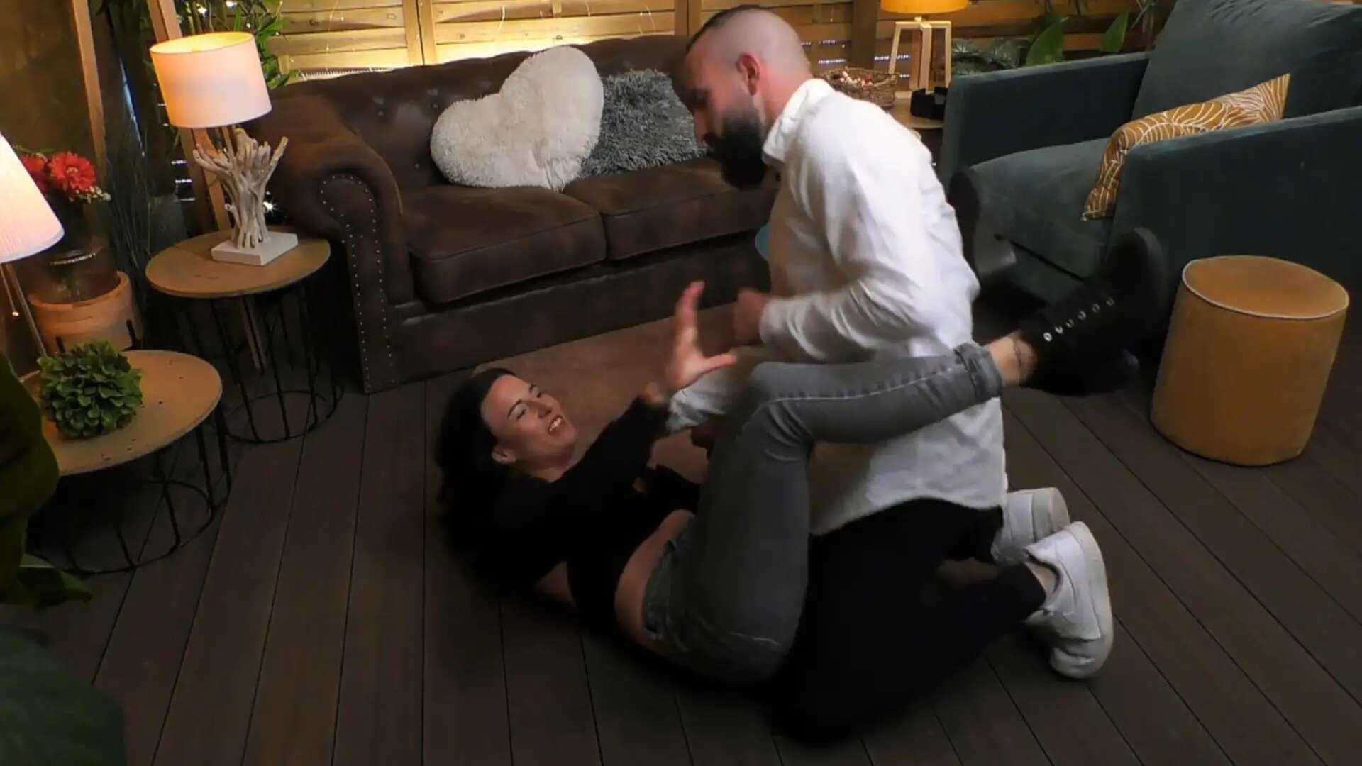 Stephanie conquista a José, su cita en 'First Dates', haciéndole una llave de 'jiu-jitsu': 