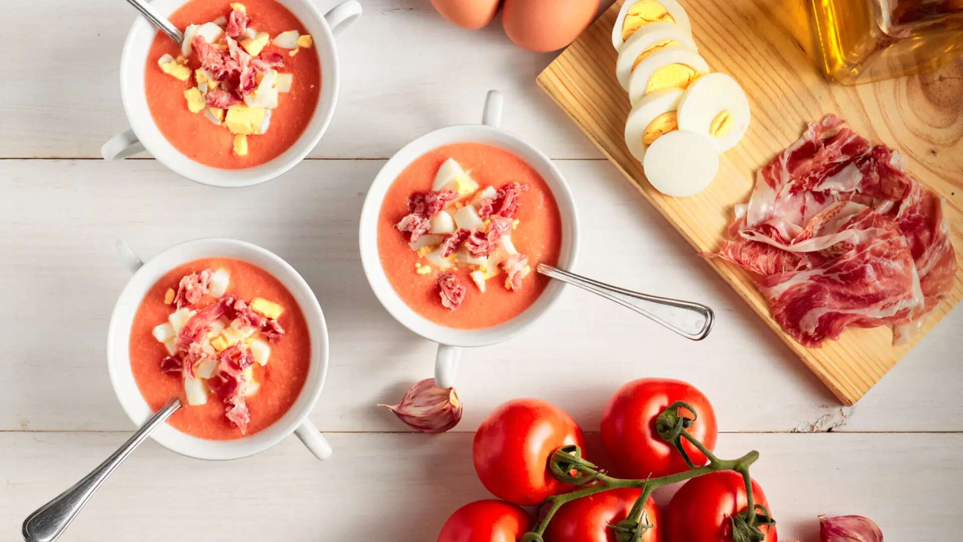 El mejor salmorejo del supermercado 2024 según la OCU: es de marca blanca y cuesta poco más de 2 euros