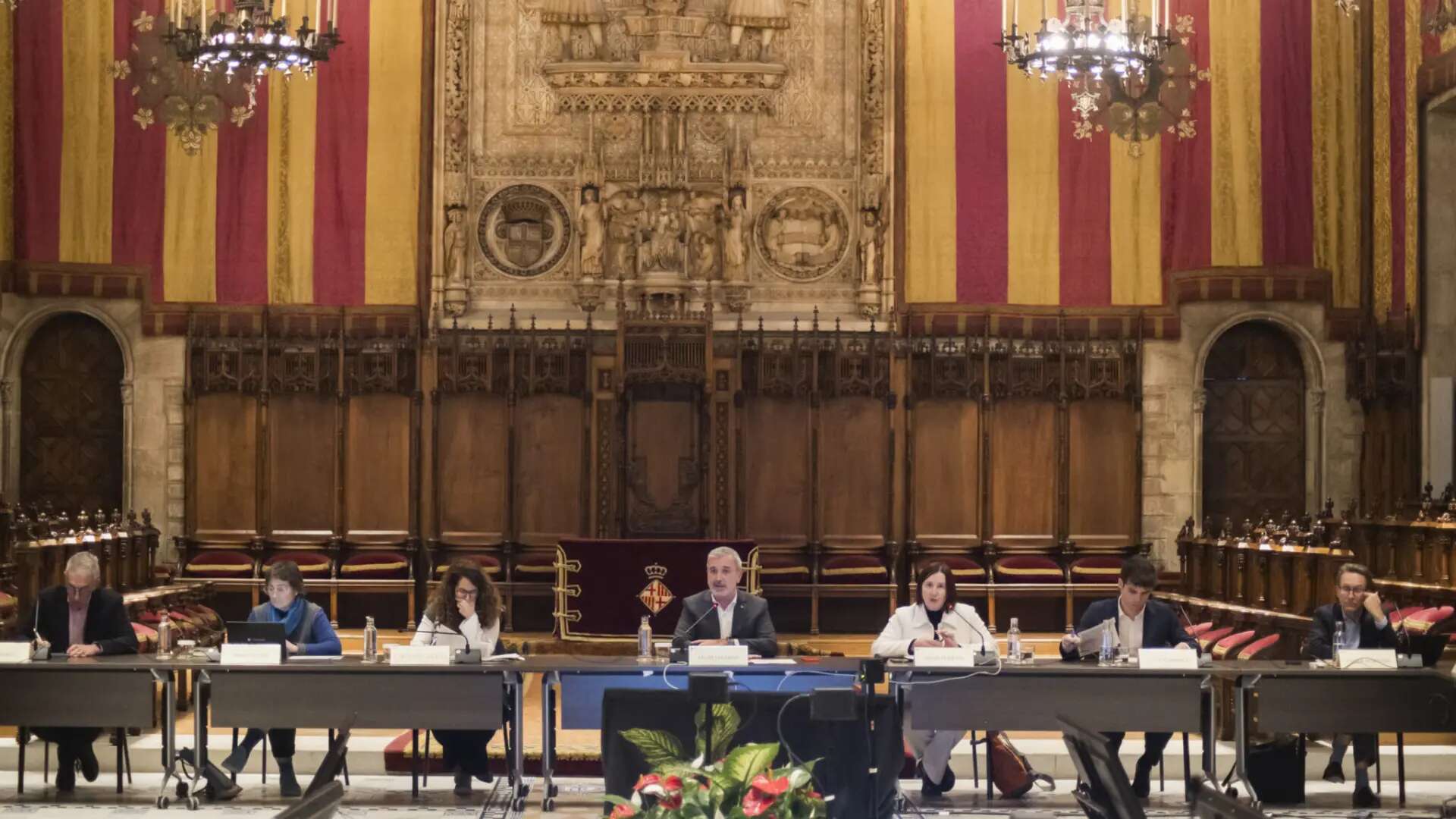 Barcelona avanza en la lucha contra la pobreza infantil: se ha constituido la mesa que impulsará su estrategia