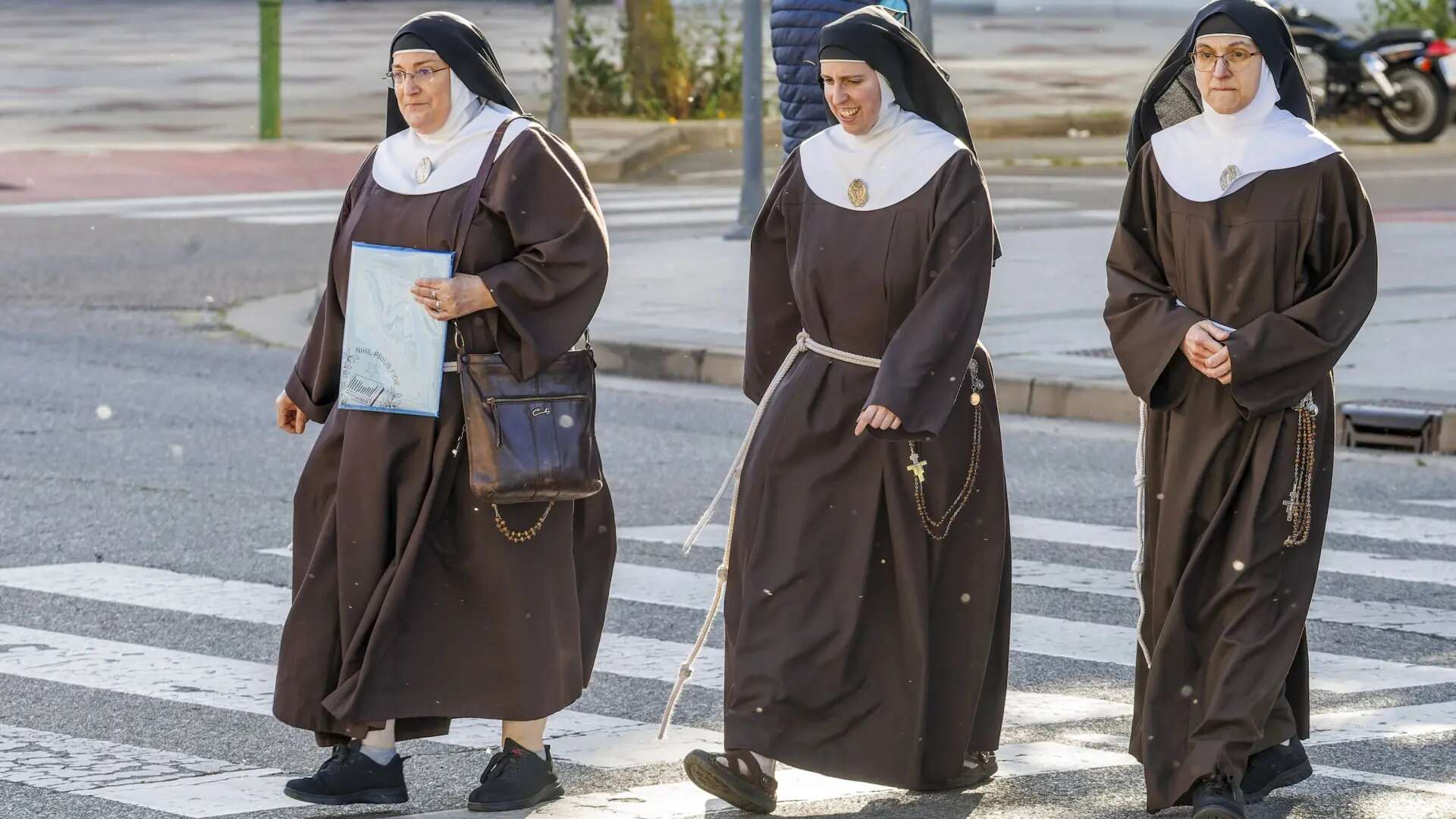 El director de 'Religión Digital', sobre la marcha de una exmonja clarisa de Belorado del convento: 