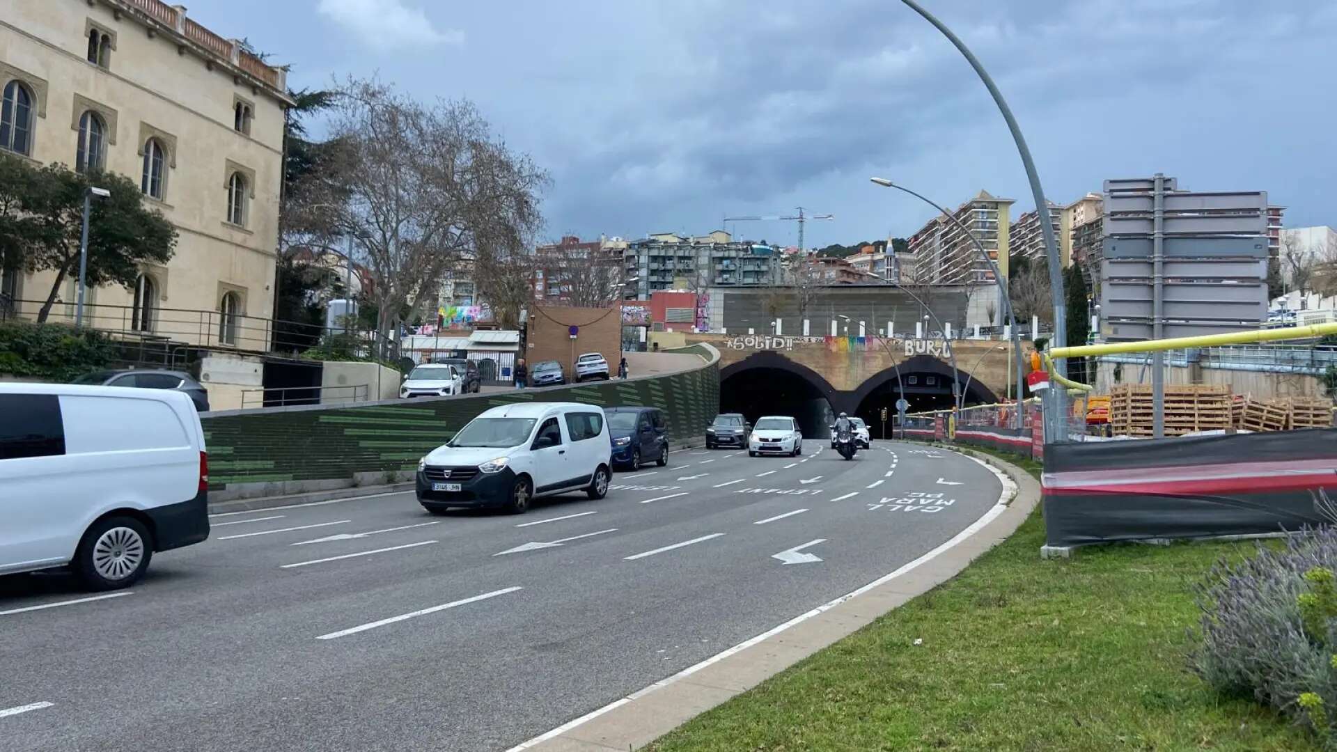 Las obras del túnel de la Rovira de Barcelona obligarán a cortar el tráfico descendente durante cuatro meses a partir del 23 de marzo