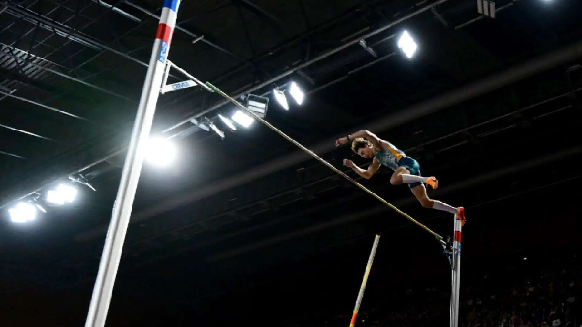 El increíble salto de 6,27 de Duplantis para batir su récord del mundo: el dinero que gana cada vez que lo consigue