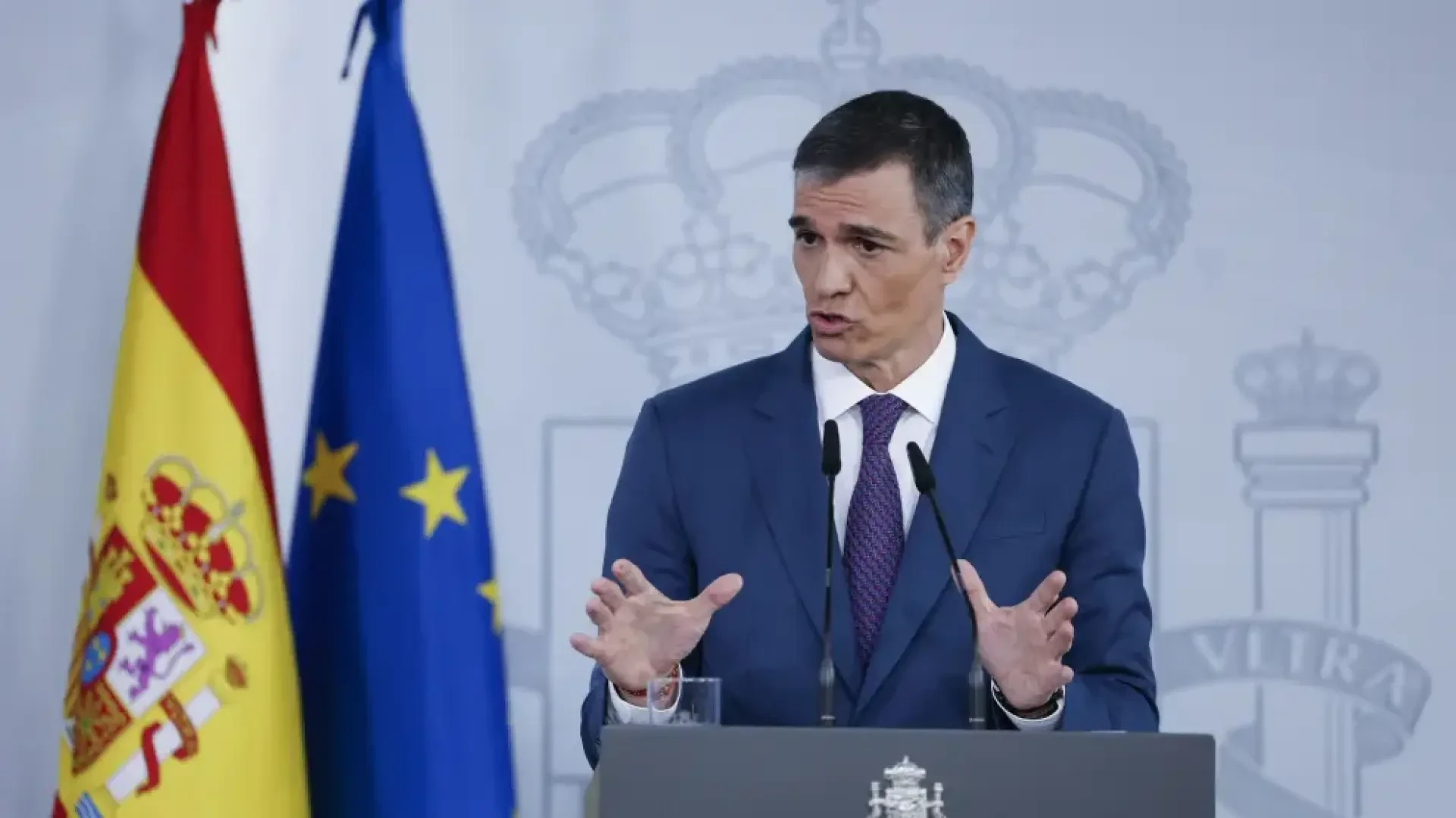 Sánchez no aclara la causa y elude referirse a Red Eléctrica pero no descarta pedir 