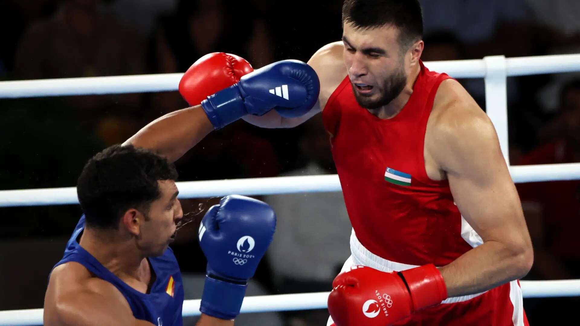 Ayoub Ghadfa cae en el combate final contra Jalolov y se cuelga la plata de boxeo en los Juegos de París 2024