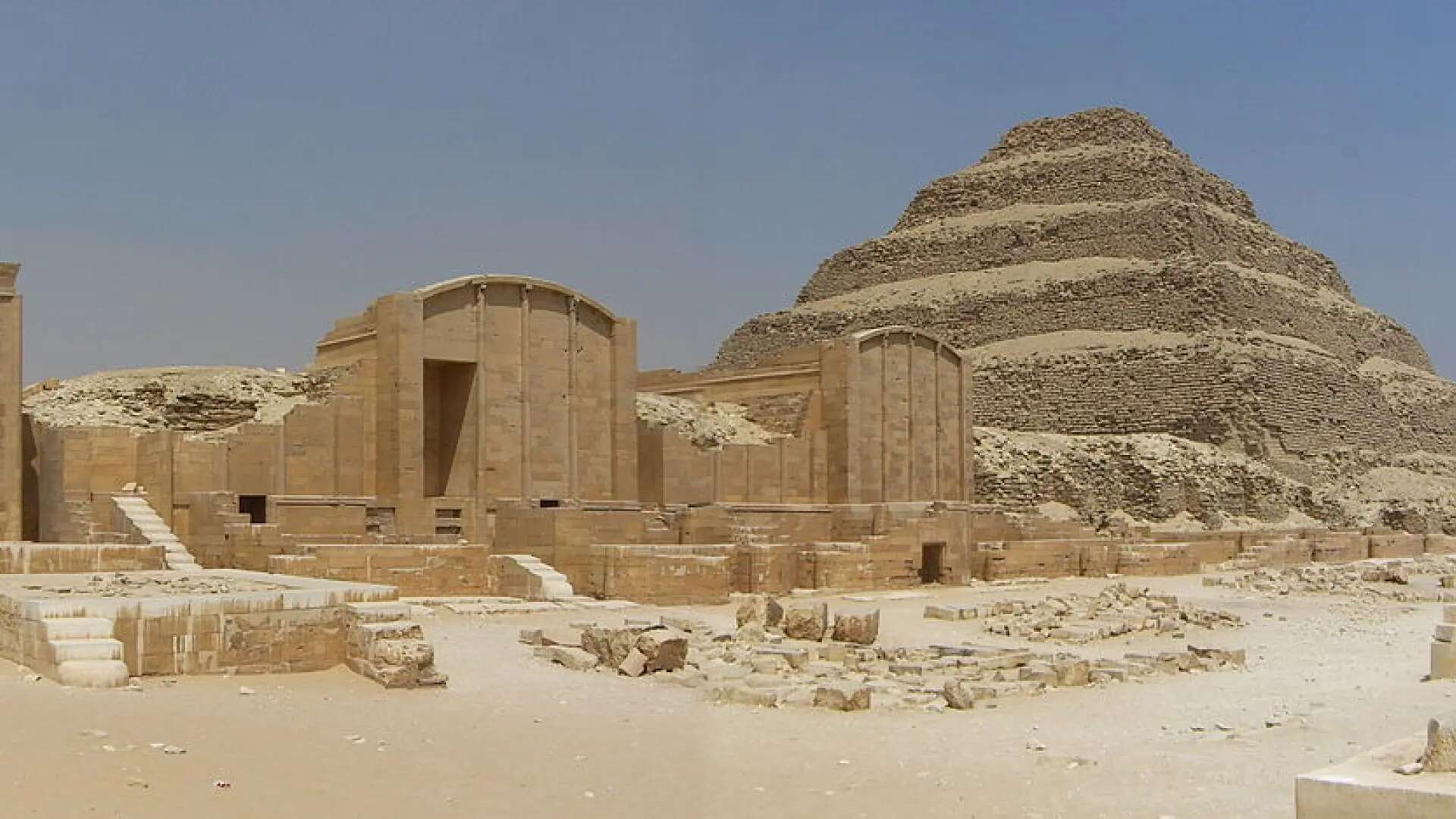 Un nuevo estudio arroja luz sobre cómo se levantó la pirámide más antigua de Egipto