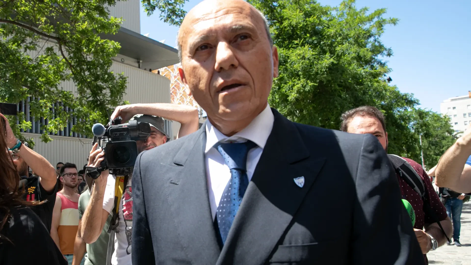 Máxima tensión en el Sánchez-Pizjuán: insultan a Del Nido Benavente tras la victoria del Sevilla