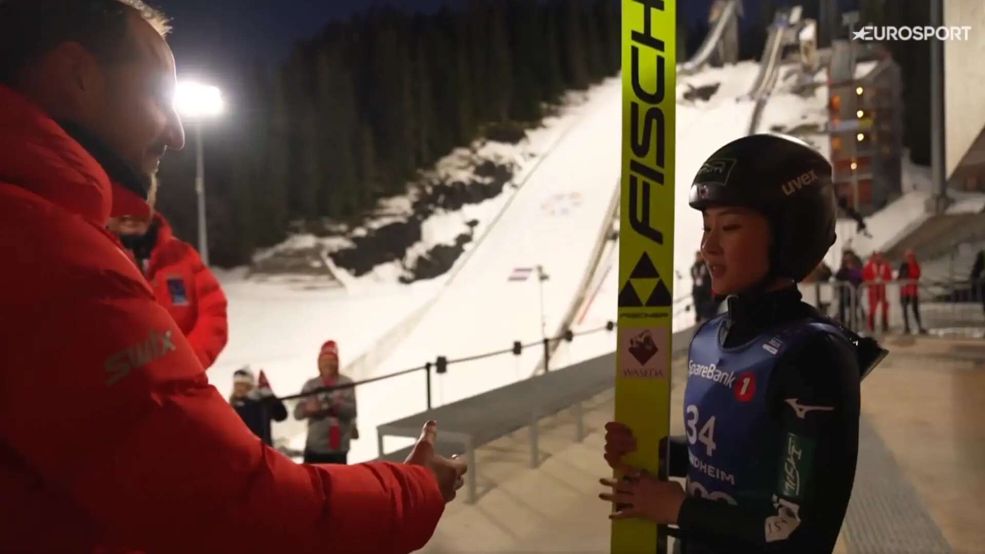 El tremendo despiste de la campeona de esquí Yuna Kasai: gana el oro... y da plantón al saludo del príncipe de Noruega