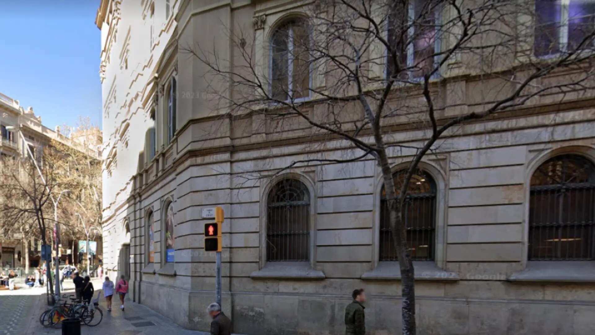 Los Mossos registran dos nuevas denuncias por abusos en el colegio Jesuïtes Casp de Barcelona