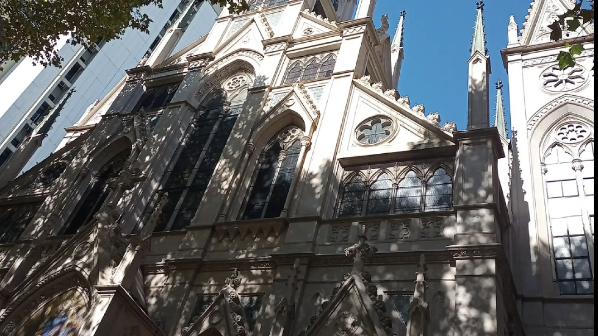La desconocida iglesia de Buenos Aires donde el Papa León XIV y el Papa Francisco dieron una misa conjunta