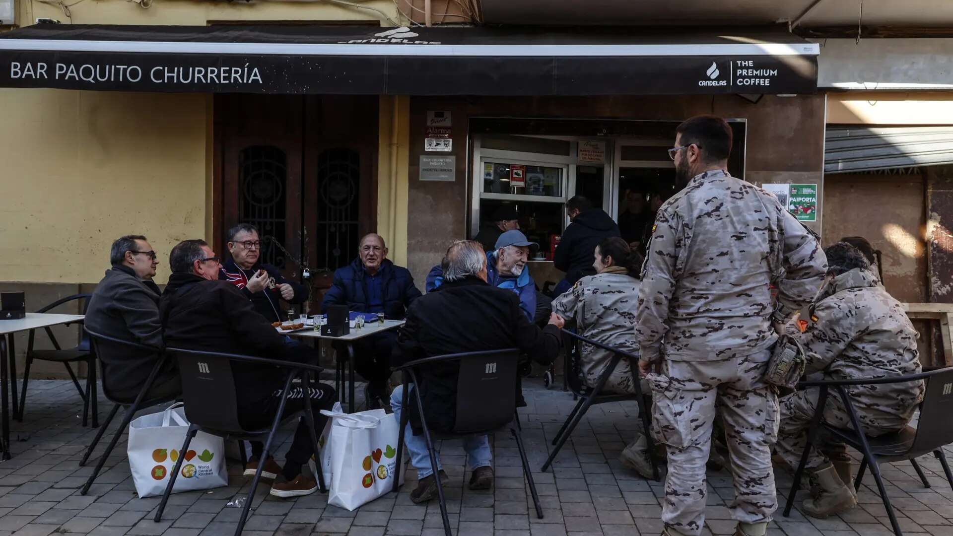 La Generalitat asegura que ha pagado ya 210 millones de ayudas por la DANA y el Gobierno insta a pedir anticipos