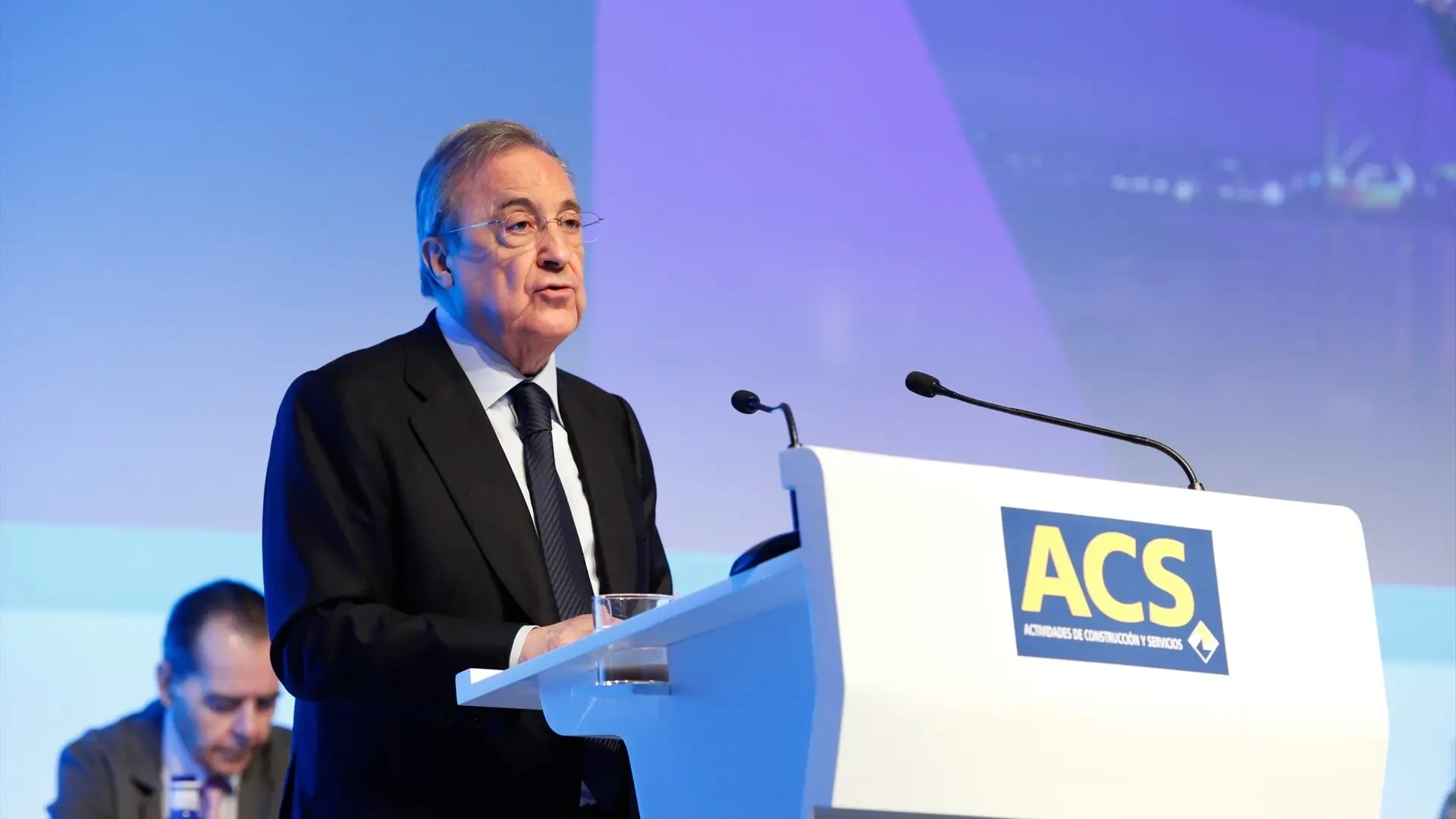 Florentino Pérez celebra los buenos resultados de ACS: 