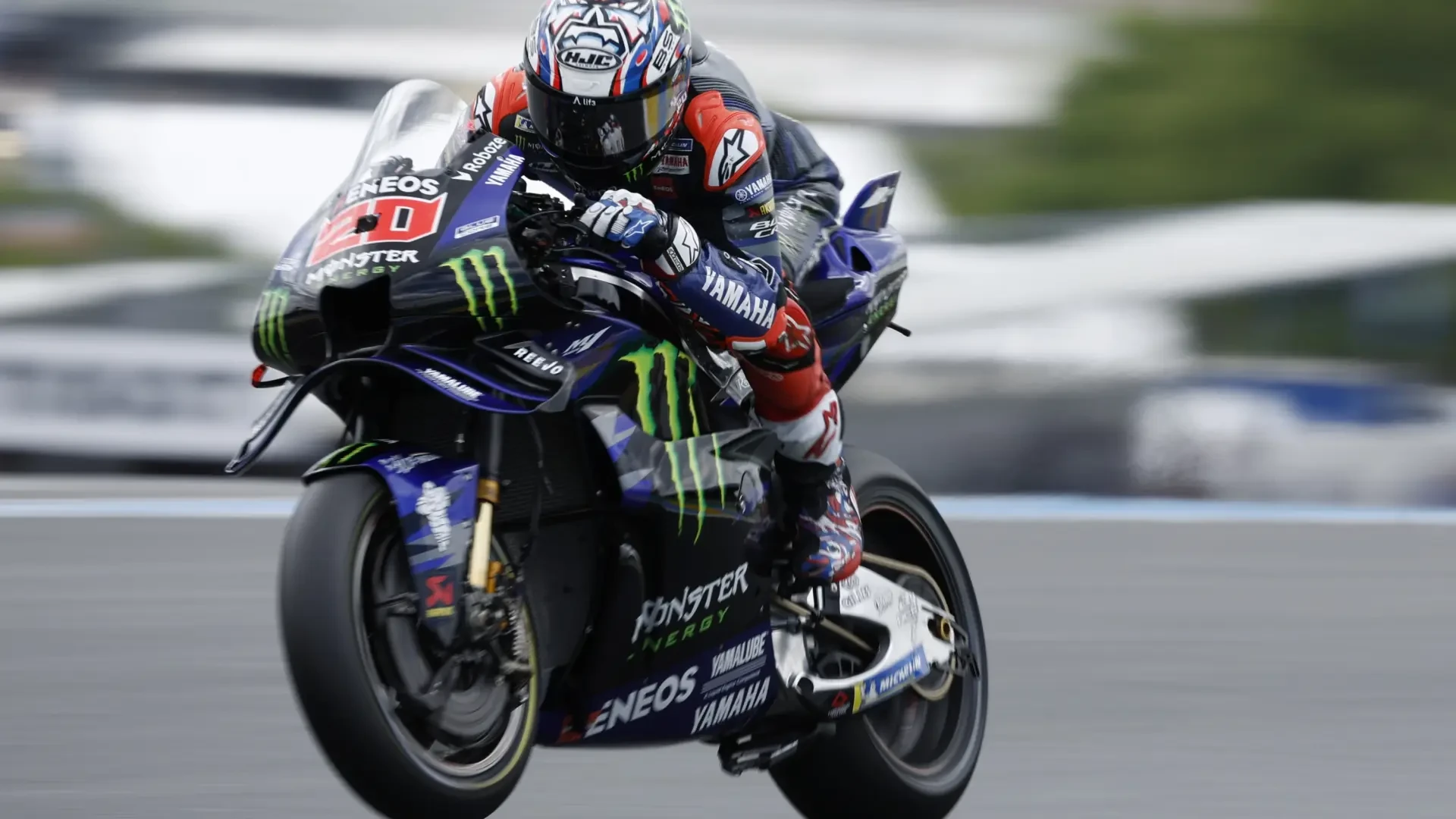 Fabio Quartararo brilla en casa y le quita la pole de nuevo a Marc Márquez