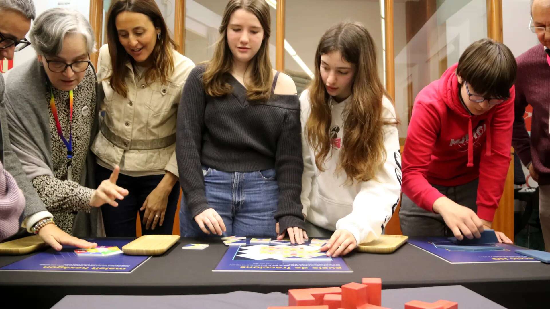 Cataluña se propone mejorar el nivel matemático de los escolares con más formación a profesores y más horas lectivas