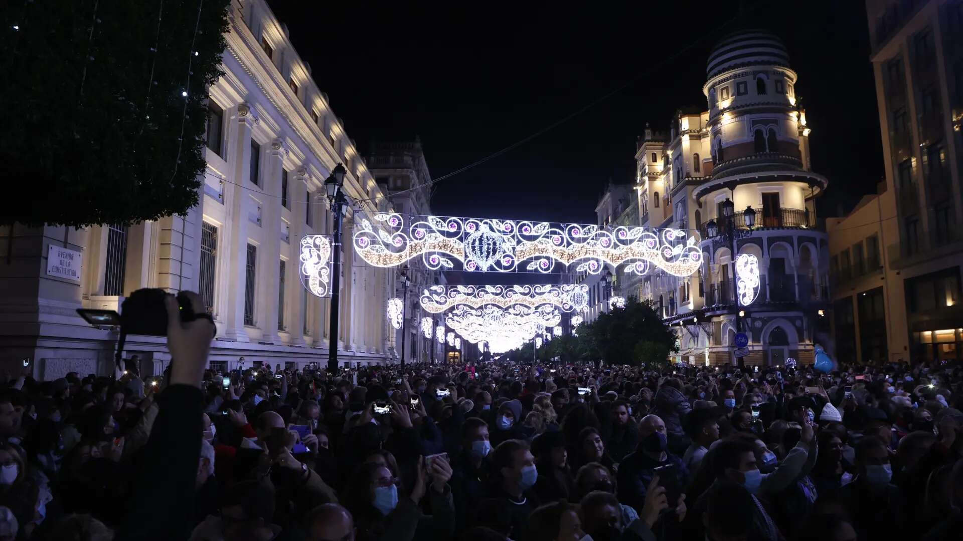 Ya hay fecha para el alumbrado navideño de Sevilla que viene con novedades en el 'mapping'