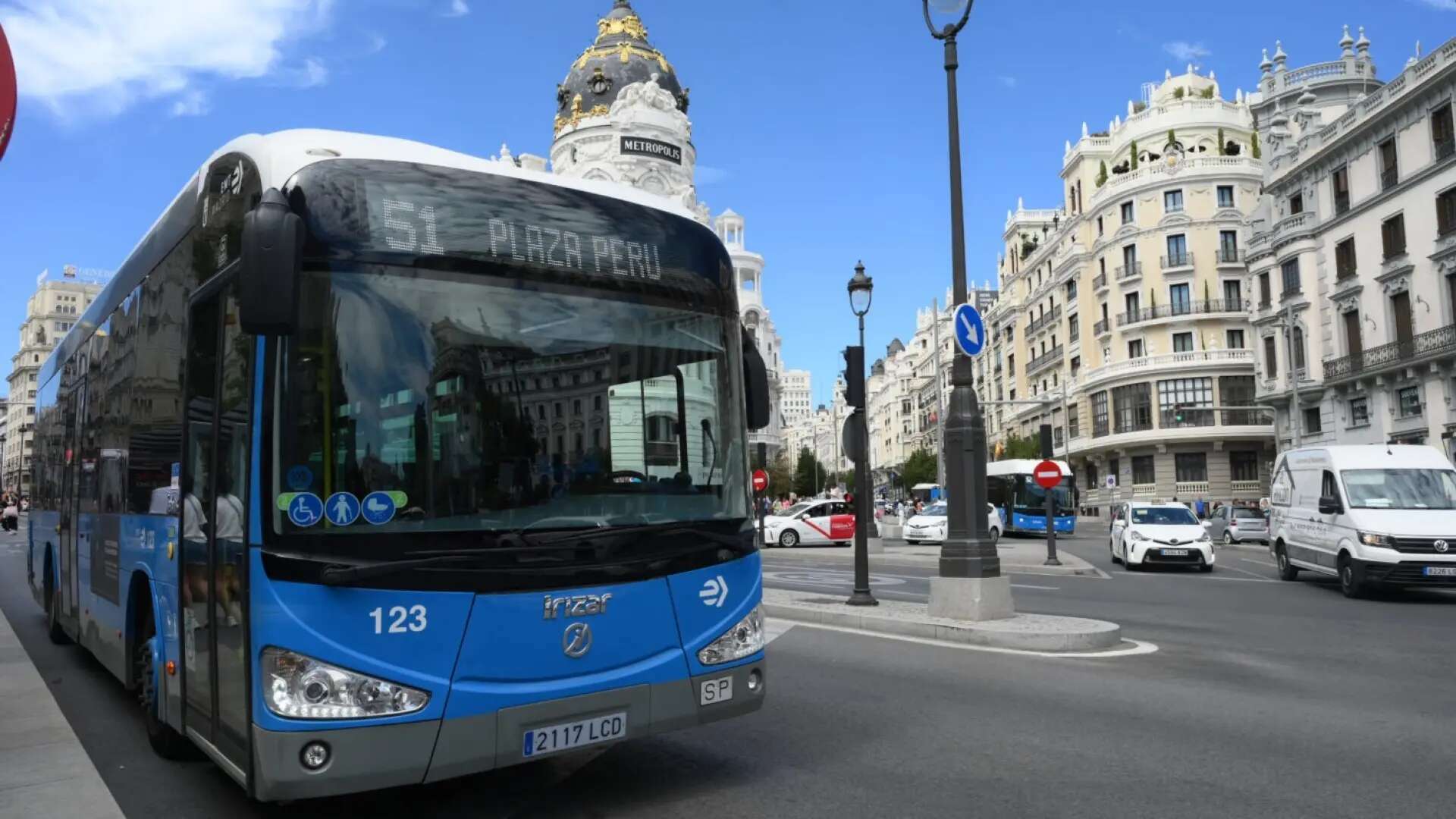 El nuevo convenio para empleados de EMT incluye jornada laboral de 35 horas, más salario y teletrabajo