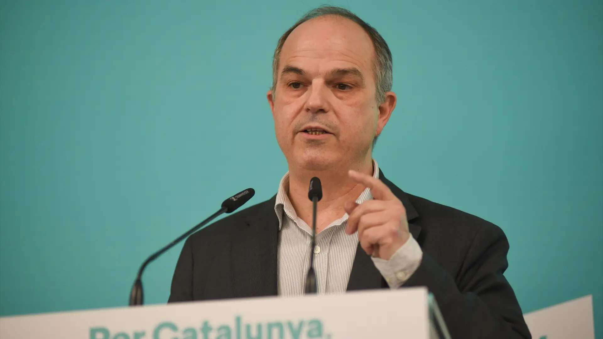 Junts insiste en que el catalán será un requisito para obtener los permisos: 