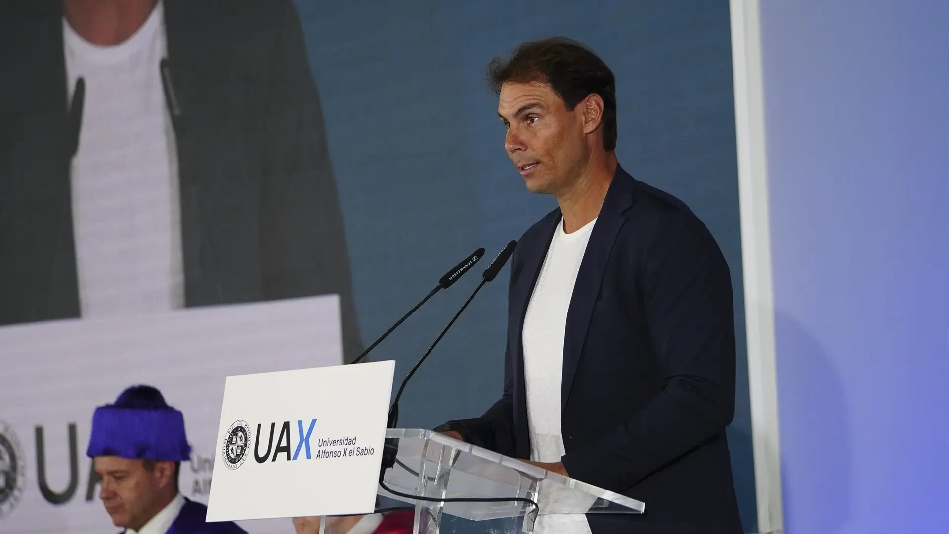 El motivador discurso de Rafa Nadal a unos recién graduados: 
