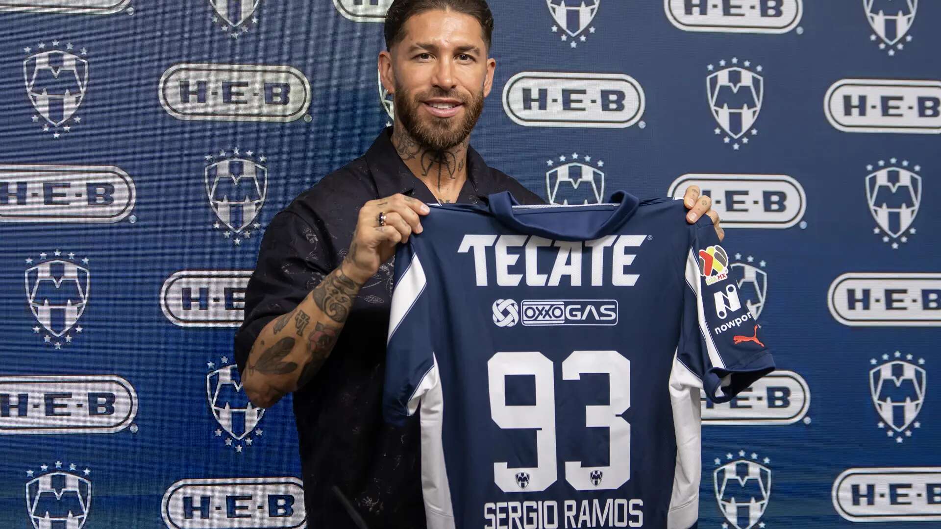 Sergio Ramos demuestra su hambre de títulos en la presentación con Rayados: 